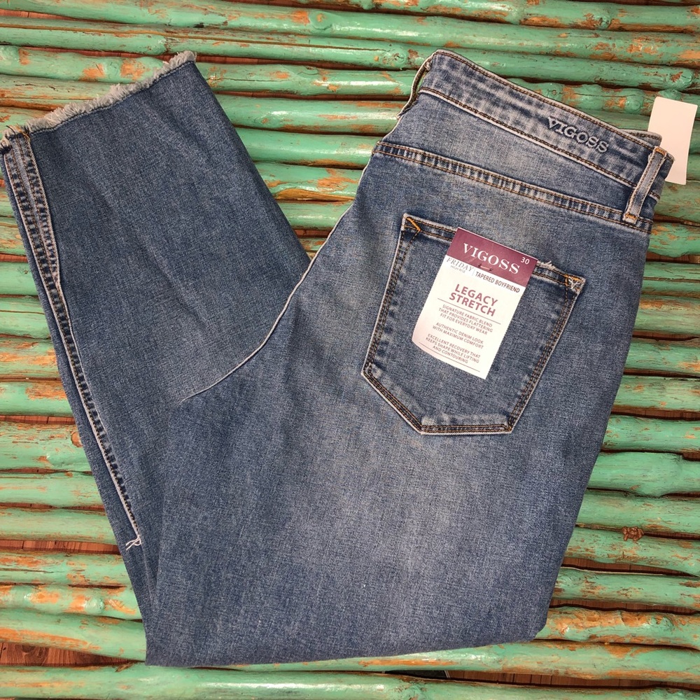 Vigoss boyfriend cut, high waist, capri!